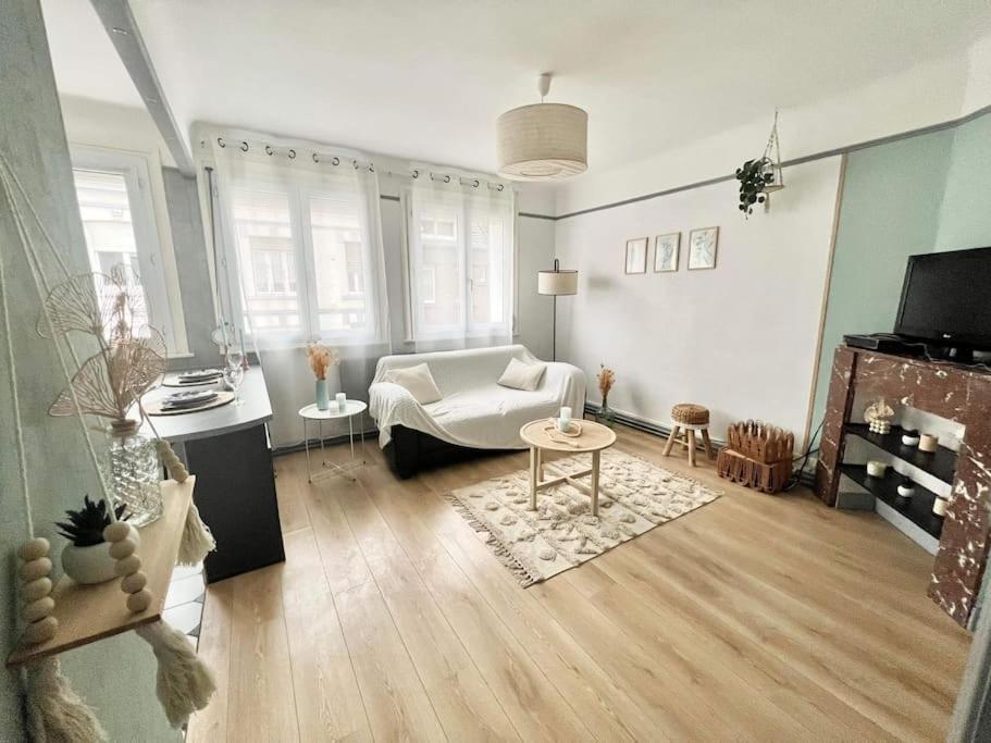 Le Cosy Apartamento Calais Exterior foto